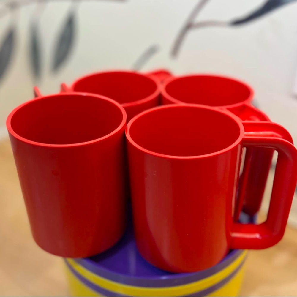 Heller style vintage mugs in bright red